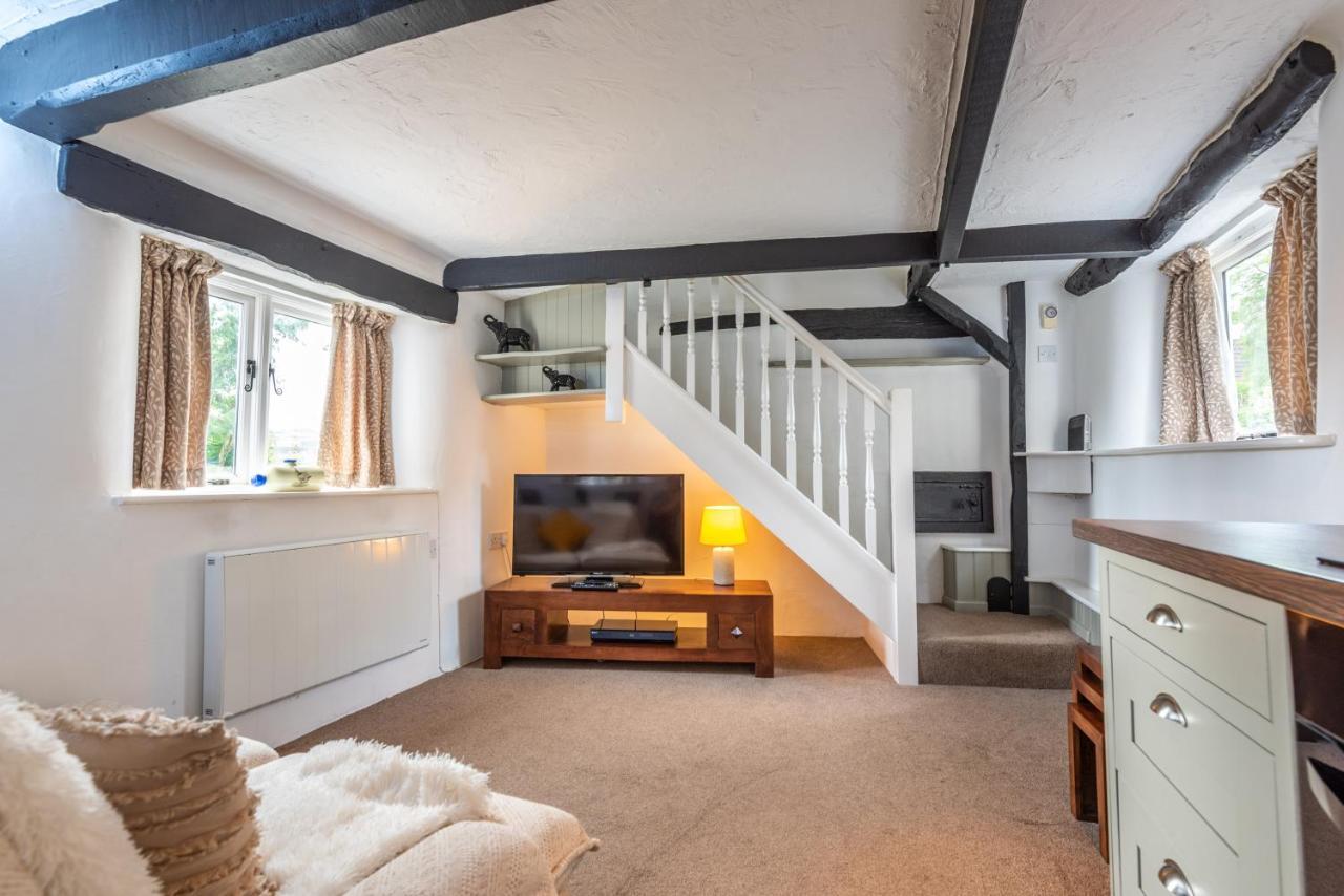 Valley Farm Holiday Cottages Axminster Exteriör bild