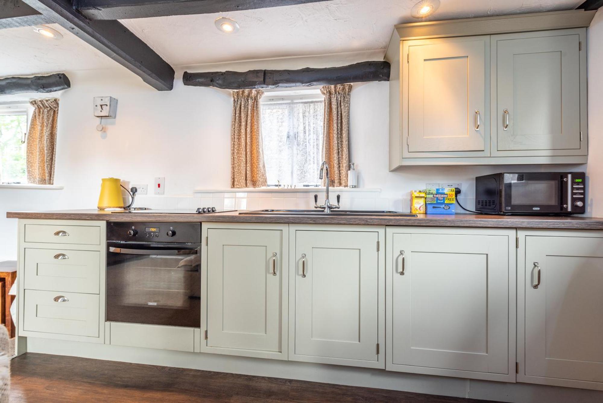 Valley Farm Holiday Cottages Axminster Rum bild